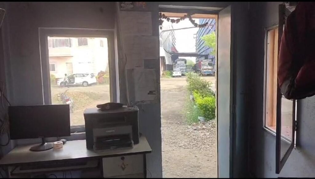 MP Narsinghpur Breaking : सत्येंद्र फूड प्रोडक्ट प्राइवेट लिमिटेड पर इनकम टैक्स की दबिश 2 57