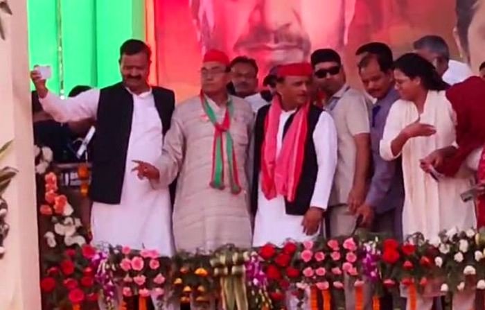 Akhilesh Yadav Big Statement : 60 लाख बच्चों का भविष्य भाजपा ने बर्बाद कर दिया...अखिलेश यादव