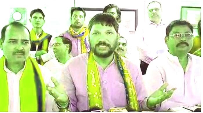 Bareilly UP News : मेरा दोष मिले तो राजनीति से ले लूंगा सन्यास...जानें किसने कहां ऐसा....