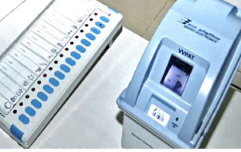 Uttarakhand Elections 2024 : ईवीएम मशीन उठाकर जमीन पर पटकने का मामला...