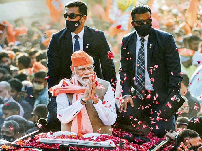 Modi Rod Show in Varanasi