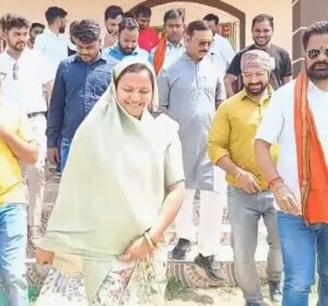 Lakshmi Rajwade Statement : सचिन पायलट के सूरजपुर दौरे पर लक्ष्मी राजवाड़े ने कसा तंज...देखें वीडियो 