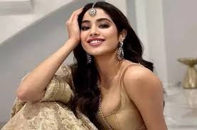 Bollywood News : एक्ट्रेस जान्हवी कपूर ने किया बड़ा खुलासा....जानें मामला 