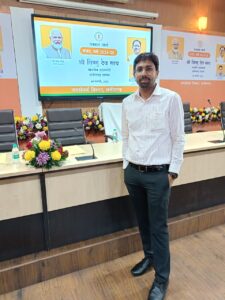 Chhattisgarh News : धर्मेंद्र को तीसरी बार में मिली सफलता, बनेंगे IFS अधिकारी...पढ़े पूरी स्टोरी
