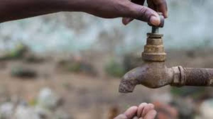 MP Water Crisis : पानी के लिए तरसते नल, लाखों की योजना तोड़ रही दम....