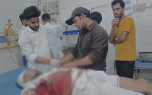 UP Jaunpur Crime News : बदमाशो ने दिनदहाड़े सर्राफा व्यवसाई को मारी गोली..... 2 UP Jaunpur Crime News