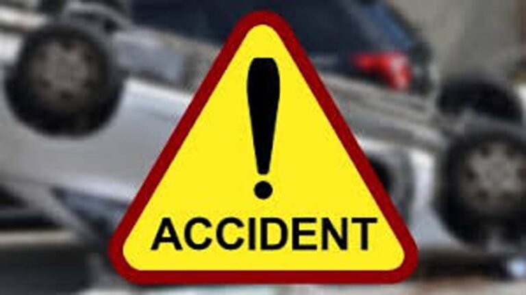 Balrampur Road Accident