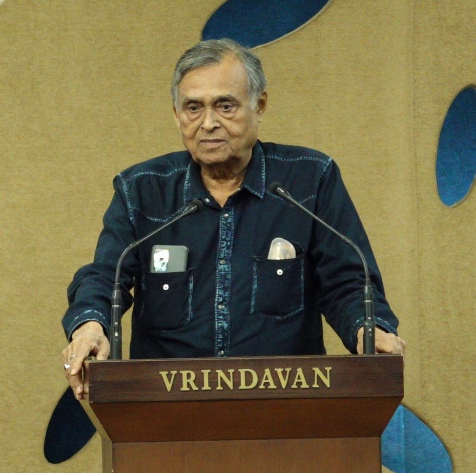 Book Launch Ceremony:- "तो भी बास सुवास" सुभाष मिश्र की पत्रकारिता एवं रंगमंच पर केंद्रित चार पुस्तकों का विमोचन, 4 WhatsApp Image 2024 06 22 at 19.06.25