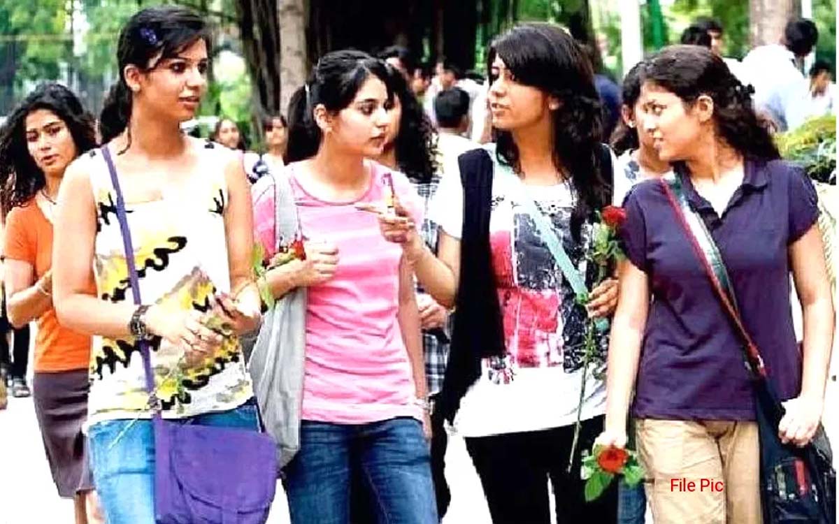 MP Colleges Dress Code