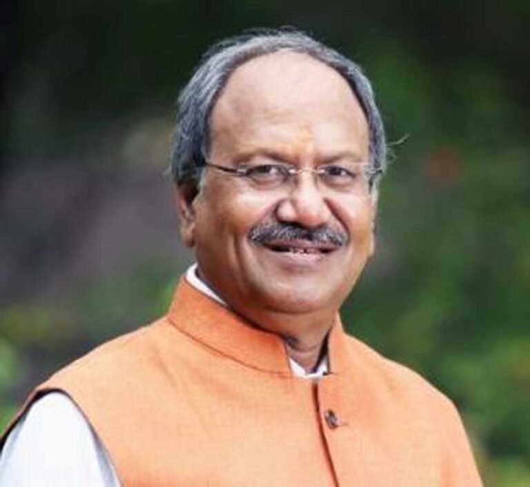 CG Breaking : ट्रेन रद्द पर बृजमोहन का सवाल.....