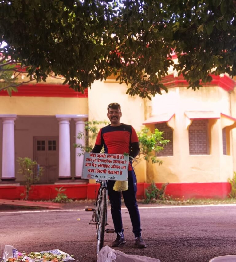 एक पेड़ मां के नाम : साइकिल से 10 जिला घूमकर यश सोनी ने लगाए 10000 से ज्यादा वृक्ष, पढ़े ये शानदार स्टोरी