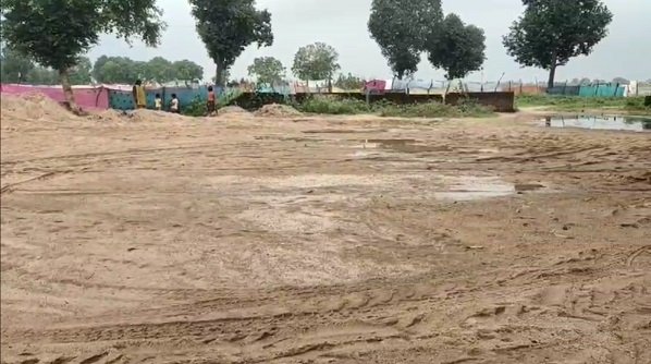 रेत माफियाओं ने ऐसे दी प्रशासन को चुनौती : जरूर जानें 2 रेत माफिया