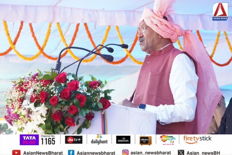 Independence Day 2024 : स्वतंत्रता दिवस पर सांसद बृजमोहन अग्रवाल ने गयियाबंद में किया ध्वजारोहण