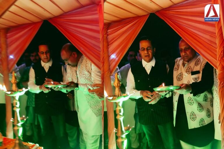 भव्य रास गरबा के आखिरी दिन उमड़ी भक्तों की भारी भीड़, हरिभूमि के प्रधान संपादक हिमांशु द्विवेदी द्वारा माता आरती से शुरू हुआ चौथे दिन का कार्यक्रम....