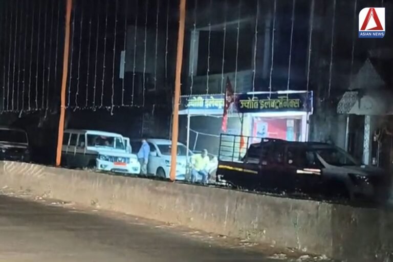 Korba Breaking : ज्योति इलेक्ट्रानिक में जीएसटी की टीम ने मारा छापा....