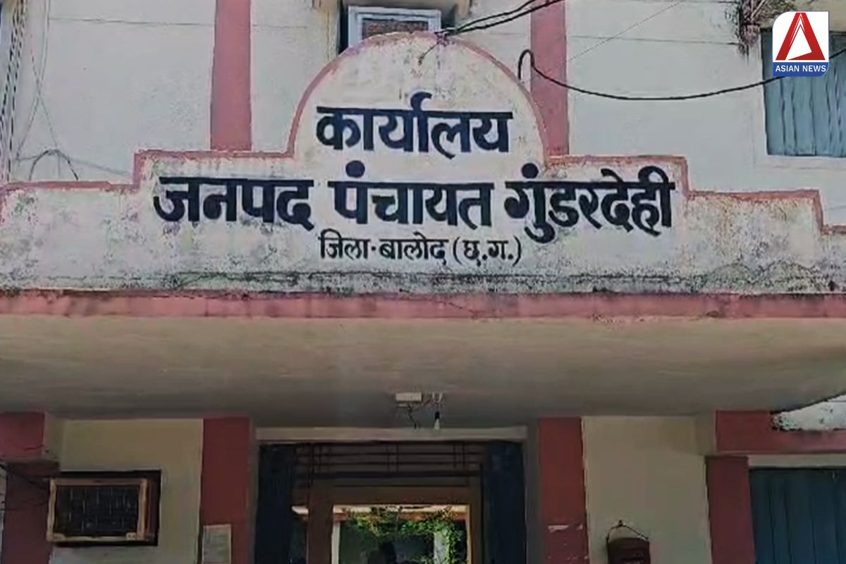 Balod News : सरपंच की लापरवाही से उजड़ा गरीब का आशियाना