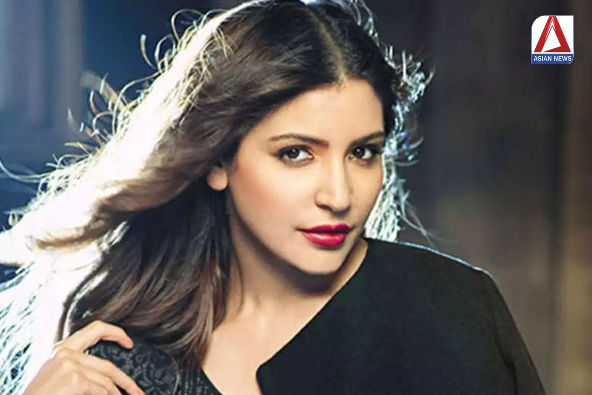 Actress Anushka Sharma : गंभीर दर्द से गुजर रहीं एक्ट्रेस अनुष्का शर्मा....