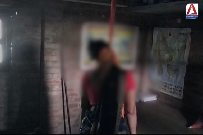 Raebareli News : संदिग्ध हालत में महिला का लटका शव बरामद