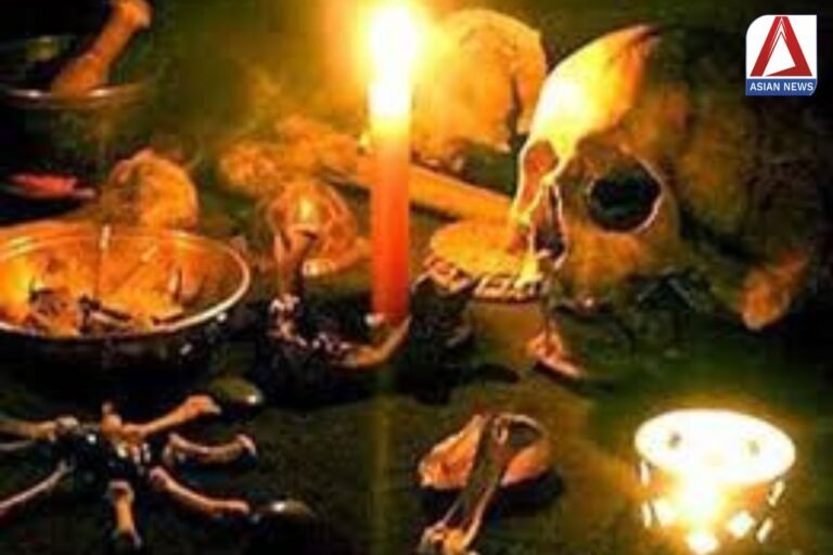 Shakti CG News : तांत्रिक क्रिया करते 2 सगे भाइयों की मौत, दो मिले बेहोश, और 2 की मानसिक संतुलन बिगड़ी... गांव में दहशत का माहौल