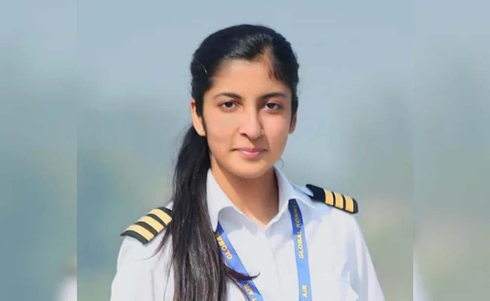 Air India Female Pilot Suicide