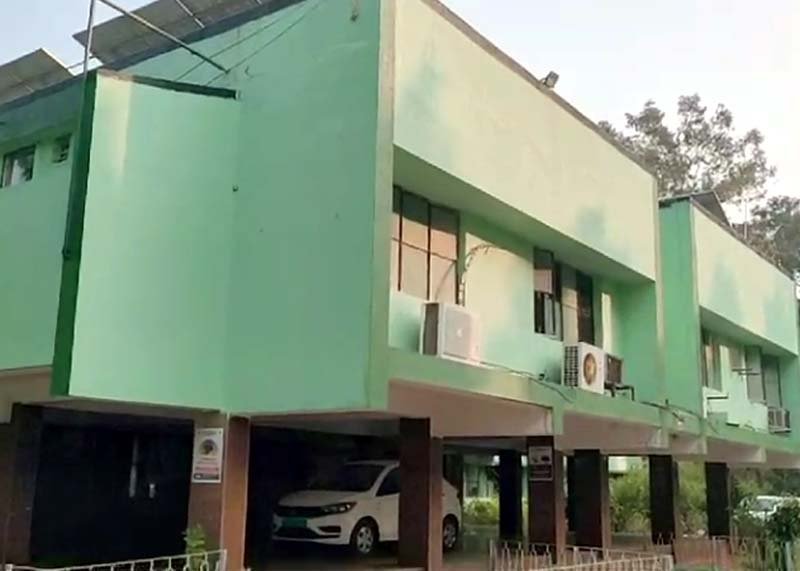 CG Chirmiri Breaking : एसईसीएल महाप्रबंधक कार्यालय में एसीबी का छापा....