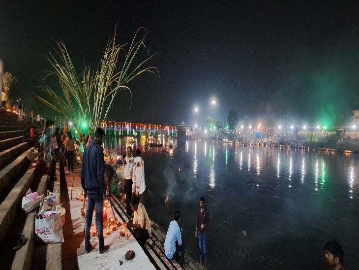 Chhath Puja 2024 देशभर में छठ पर्व की धूम, राजधानी रायपुर में भी छठ पर्व का अद्भुत नजारा....