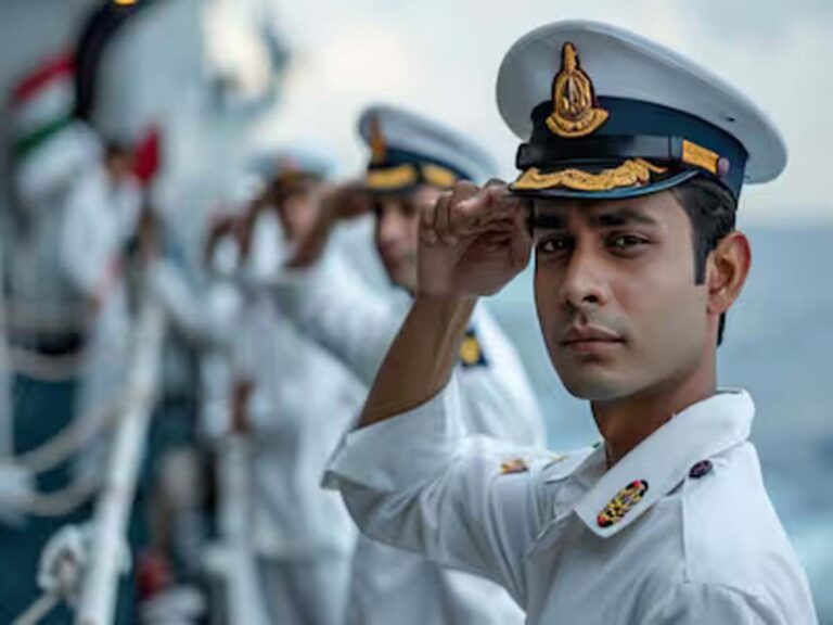 Indian Navy Requirement 2024 : 10वीं पास के लिए भारतीय नौसेना में नौकरी का बढ़िया मौका, जल्द करें आवेदन...