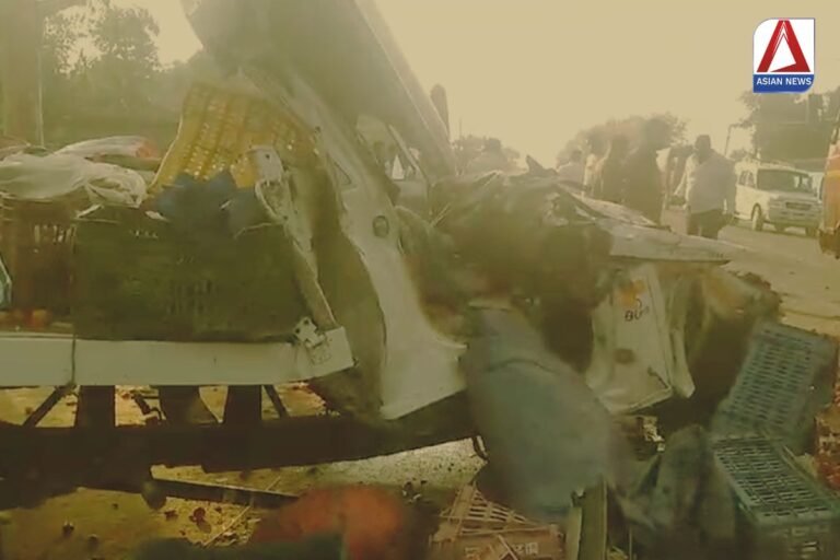 Korea Road Accident दर्दनाक सड़क हादसा, 2 की मौत...