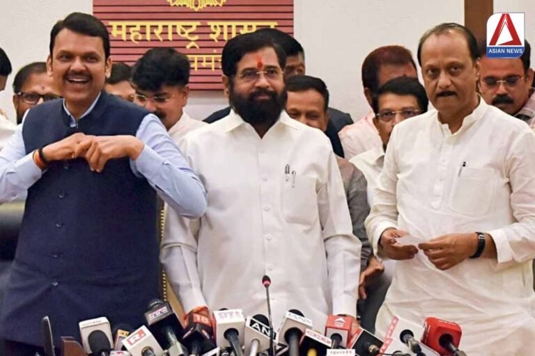 Maharashtra Swearing In Ceremony