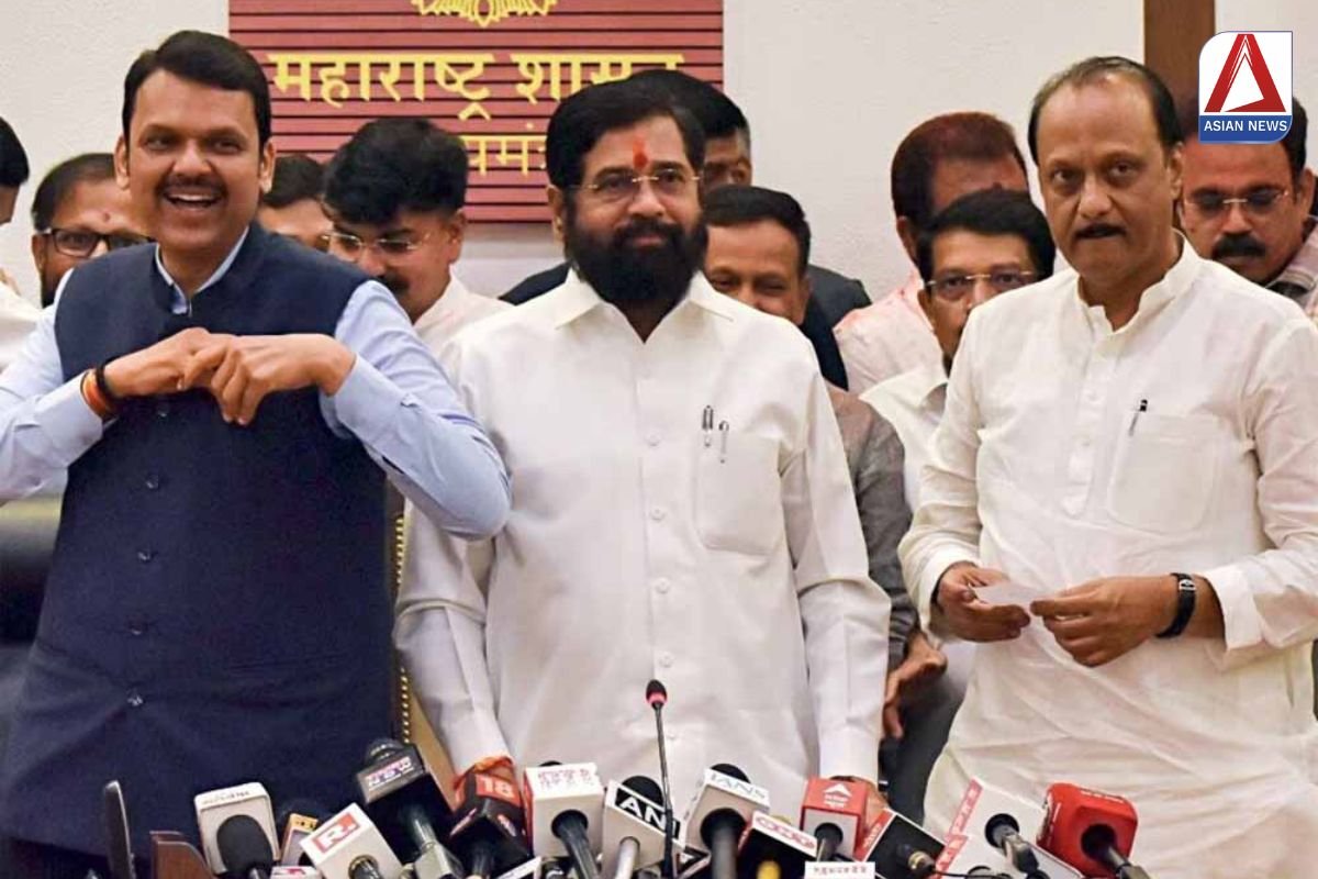 Maharashtra Swearing In Ceremony