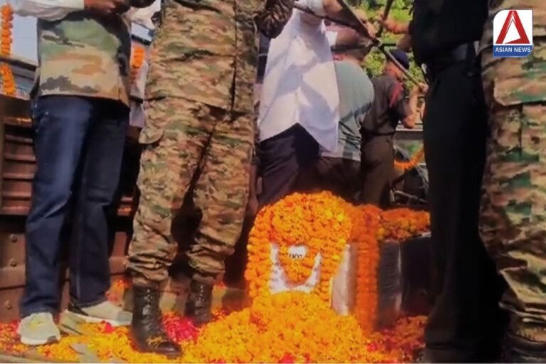 Muzaffarnagar Breaking मुजफ्फरनगर पहुँचा शहीद जवान का पार्थिव शरीर