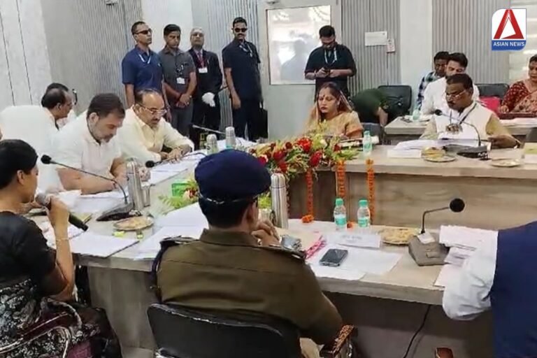 Raebareli News दिशा की बैठक करने रायबरेली पहुंचे नेता विपक्ष राहुल गांधी