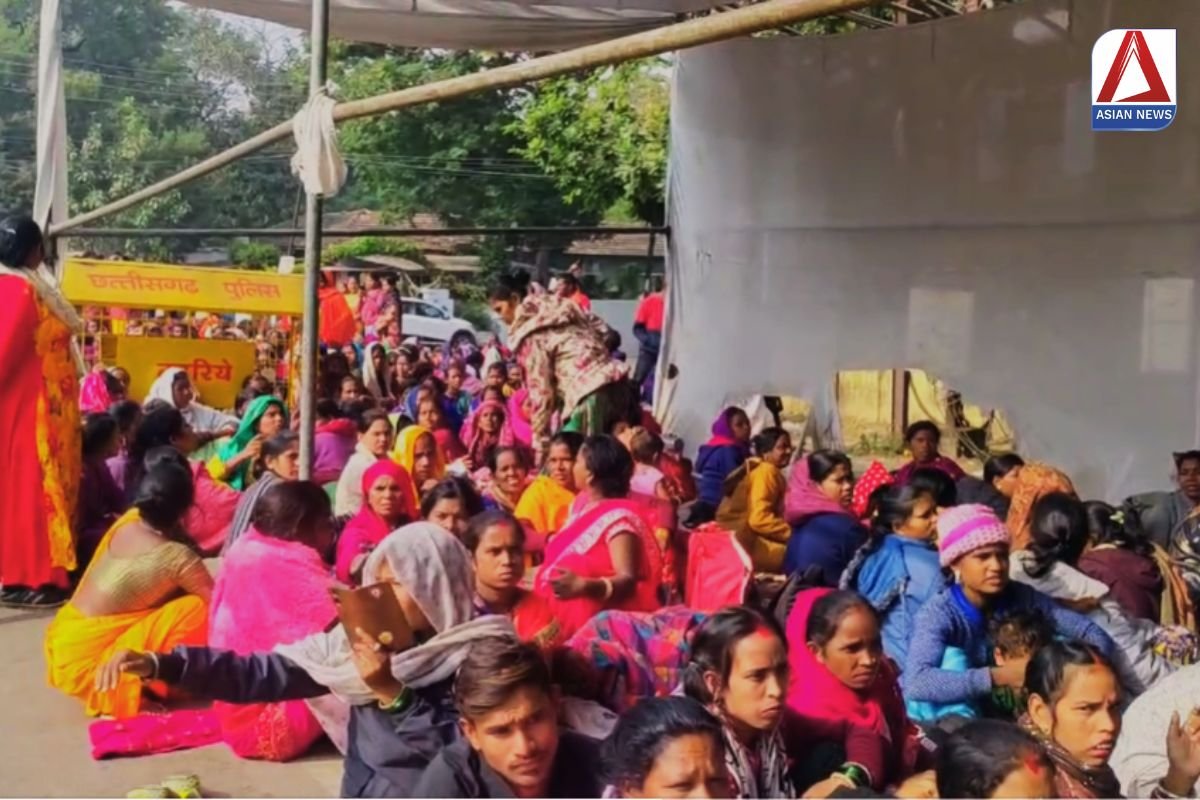 रोजगार देने के नाम पर धोखाधड़ी, बड़ी संख्या में महिलाएं पहुंची सीएम हाउस...जानें मामला