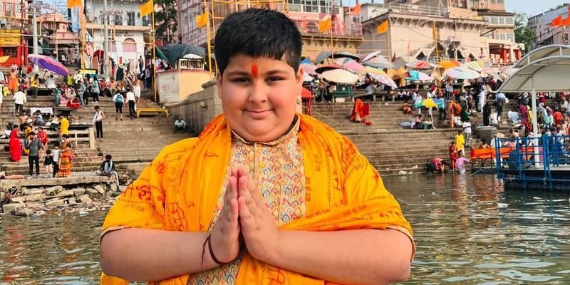 अभिनव अरोड़ा का रामभद्राचार्य के मंच पर विवाद, यूट्यूबर्स पर आरोप....