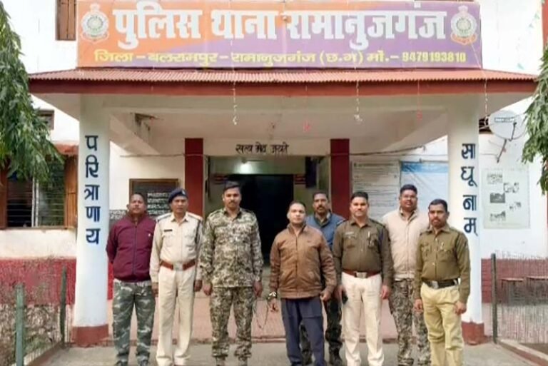 Balrampur Breaking : 8 करोड़ 87 लाख की सरकारी राशि गबन करने वाला SDO गिरफ्तार...