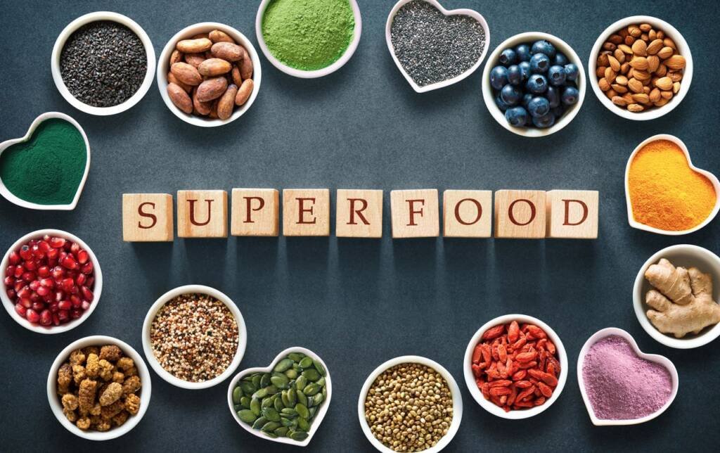 Fruits beneficial for health in winter, know which are superfoods