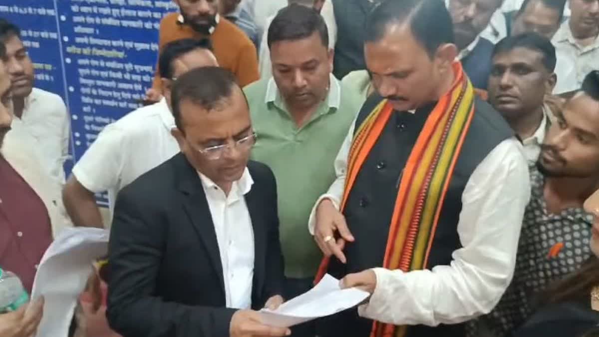 कवर्धा में स्वास्थ्य मंत्री श्याम बिहारी जायसवाल ने किया जिला चिकित्सालय का औचक निरीक्षण.....