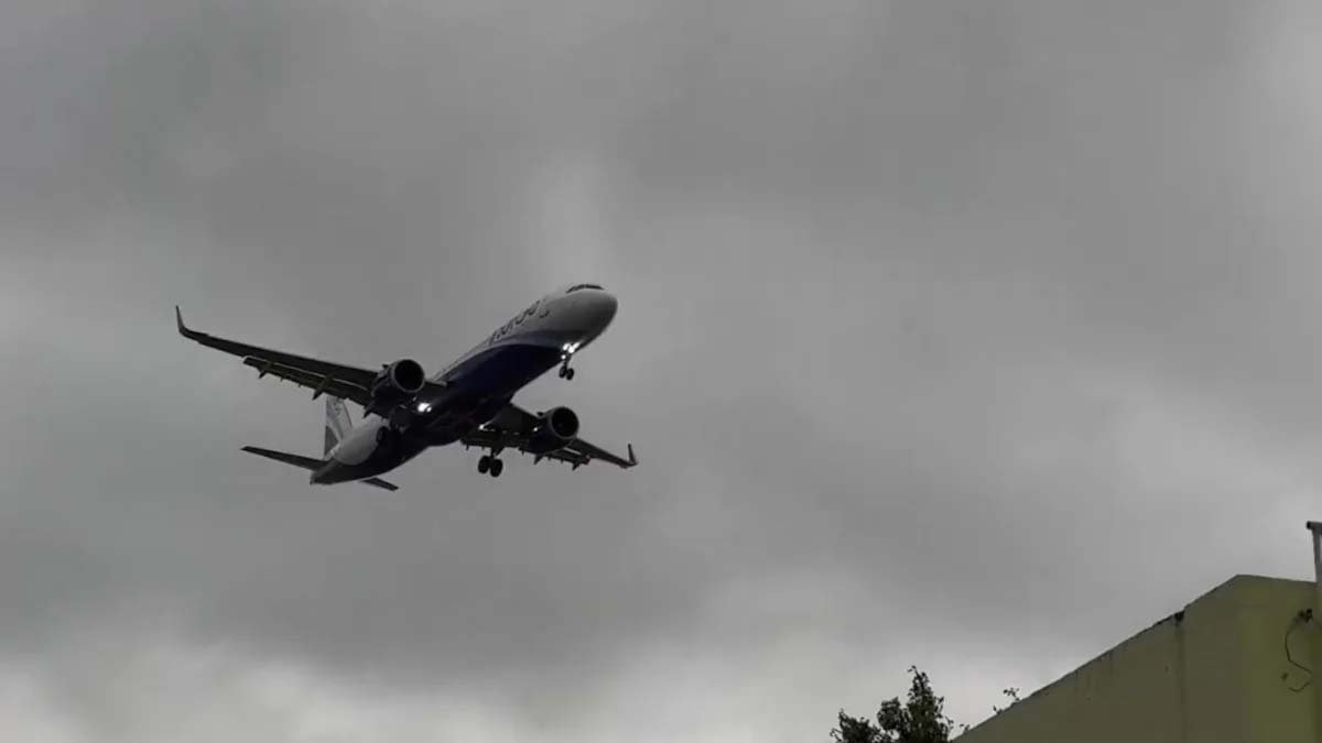 Indigo Flight Bomb Case : इंडिगो फ्लाइट बम अफवाह मामला, गिरफ्तार आरोपी निकला आईबी अफसर