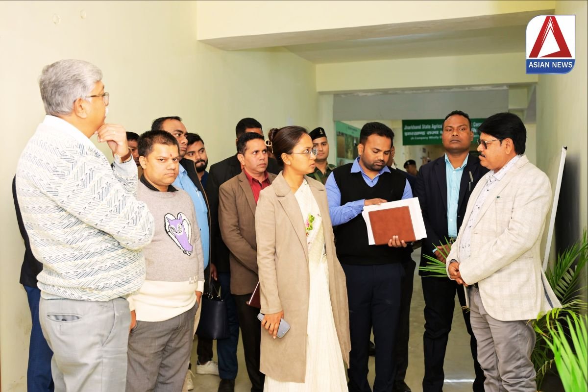 Jharkhand Ranchi News : कृषि भवन में औचक निरीक्षण करने पहुंची मंत्री शिल्पी नेहा तिर्की....