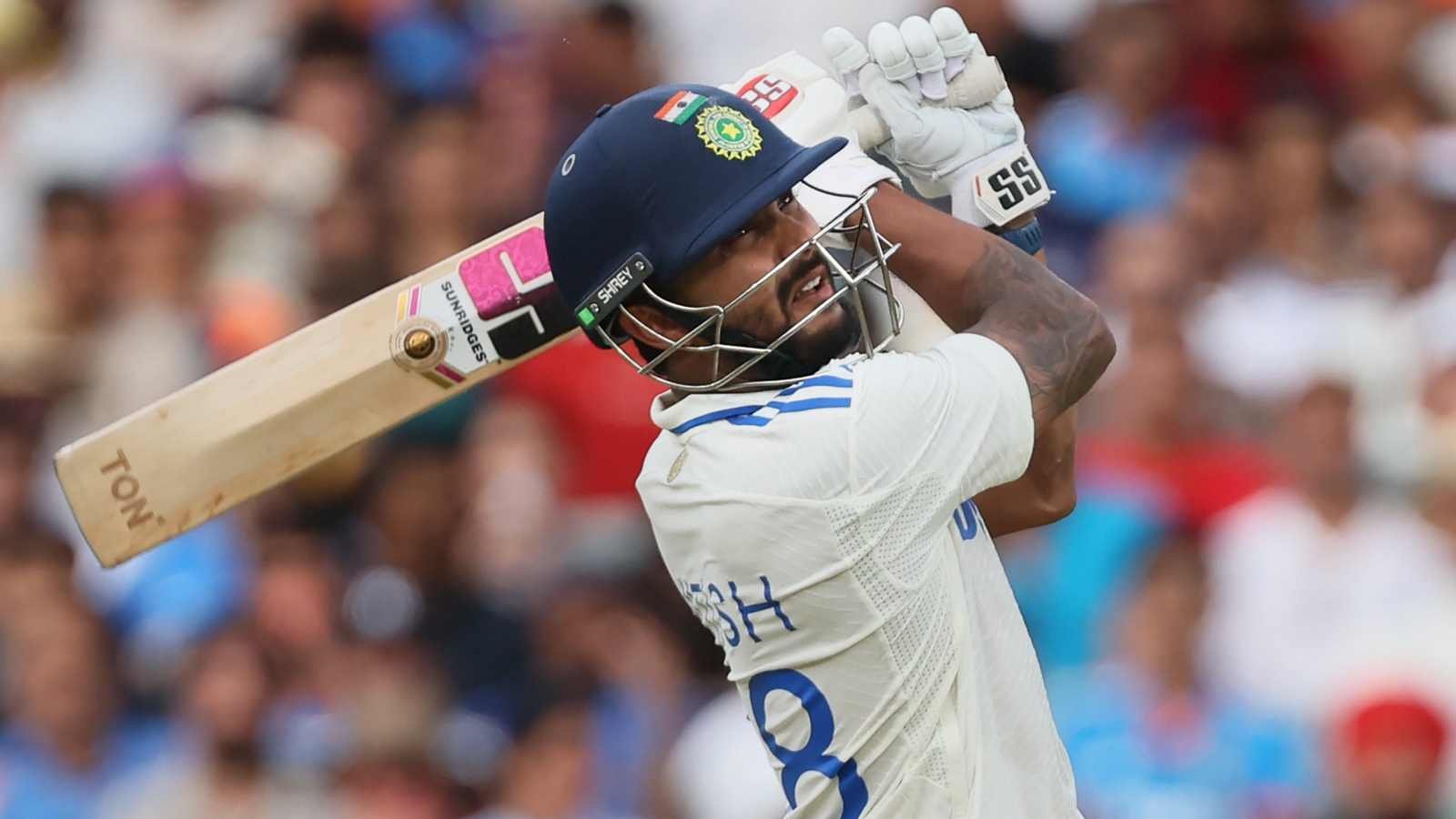 नीतीश कुमार रेड्डी का ऐतिहासिक शतक: ऑस्ट्रेलिया के खिलाफ मेलबर्न टेस्ट में रचा इतिहास....