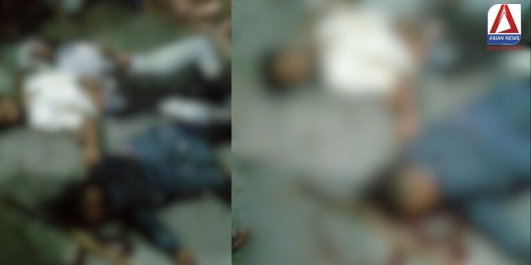 Sonbhadra Road Accident गड्ढों के कारण हुआ सड़क हादसा, बाइक सवार 3 युवकों की दर्दनाक मौत