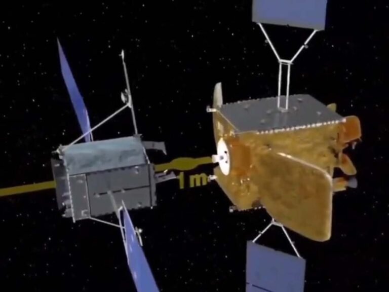 SpaDeX Mission : ISRO रचेगा इतिहास, आज रात 9:58 बजे लॉन्च होगा स्पैडेक्स, जानें मिशन की खास बातें