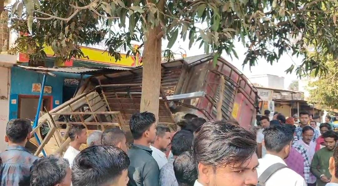 WhatsApp Image 2024-12-17 at 1.11.11 PM (1)