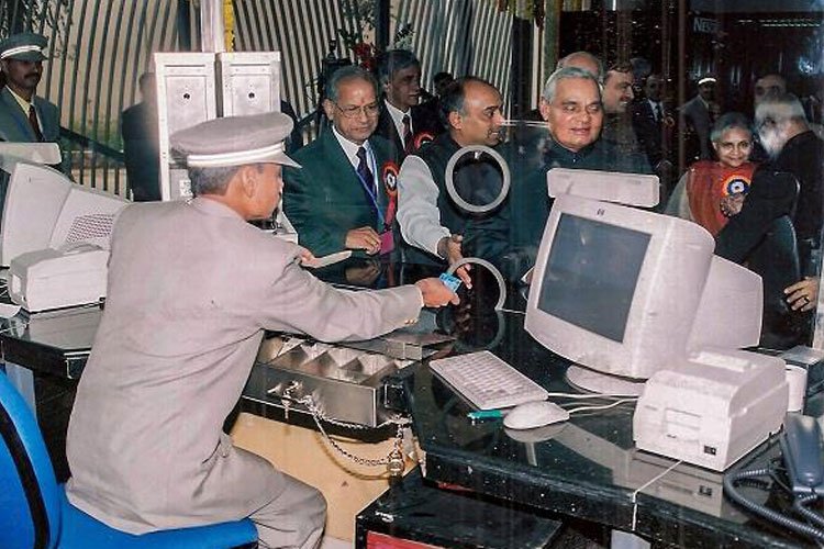 Atal Bihari Vajpayee : मेट्रो यात्रा की शुरुआत और कनॉट प्लेस की अनमोल यादें...