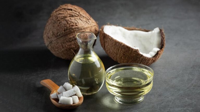 coconut-oil-benefits-for-skin