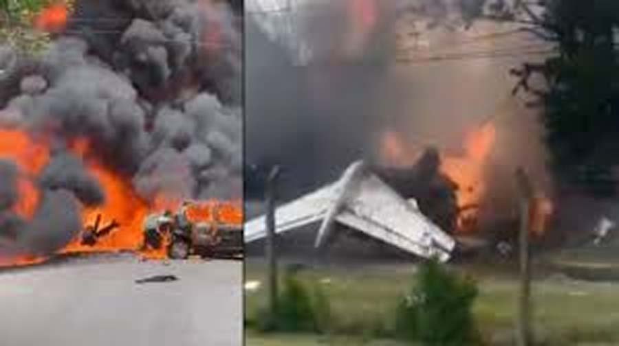 अर्जेंटीना : रनवे से आगे दौड़ा प्लेन, कंट्रोल खोने से बड़ा हादसा, पायलट सहित 2 की मौत.....