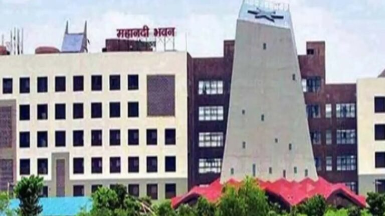 विकास कार्यों की मॉनिटरिंग करने सरकार ने नियुक्त किए प्रभारी सचिव