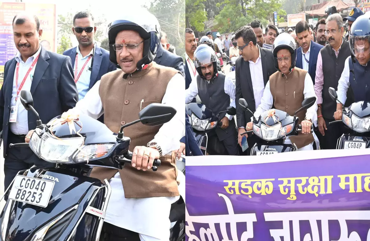 Raipur News: CM साय ने हेलमेट पहनकर चलाई बाइक, यातायात नियमों का पालन करने का किया अपील...