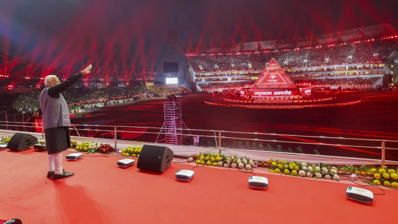 38th National Games: PM मोदी ने 38वें राष्ट्रीय खेलों का किया भव्य उद्घाटन...