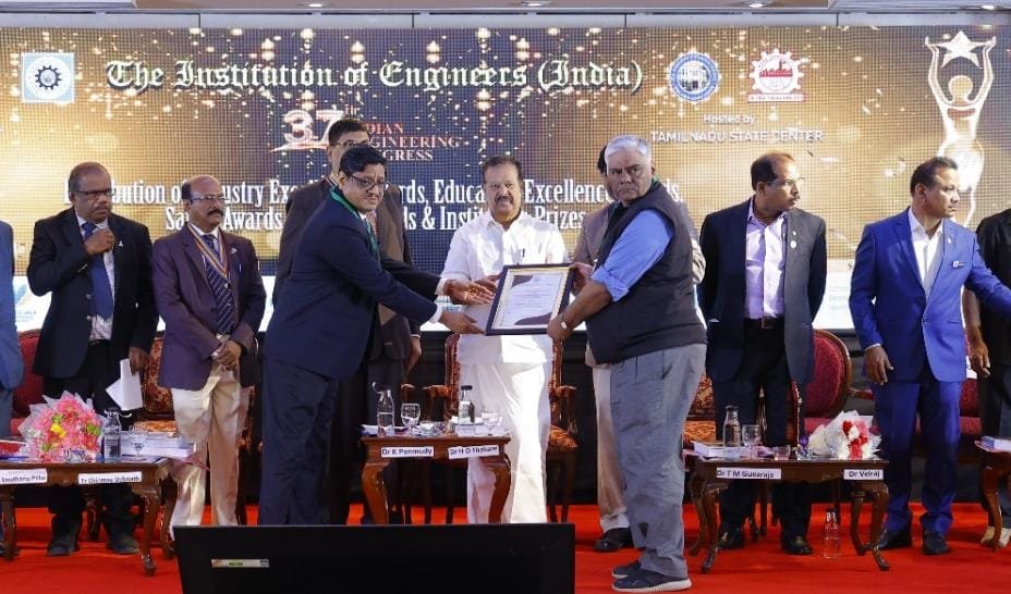 CSPTC: छत्तीसगढ़ स्टेट पॉवर ट्रांसमिशन कंपनी को मिला आउटस्टेण्डिंग एचीवमेन्ट अवार्ड....